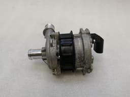 AUDI Audi E-Tron GT Additional Cooling Pump 9J1965567F Coolant Pump Pump — thumbnail 2