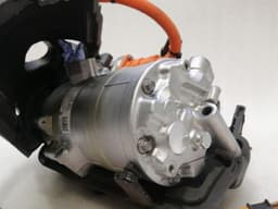 AUDI Audi E-Tron GT A/C Compressor 9J1816797C Air Conditioning Compressor — thumbnail 3