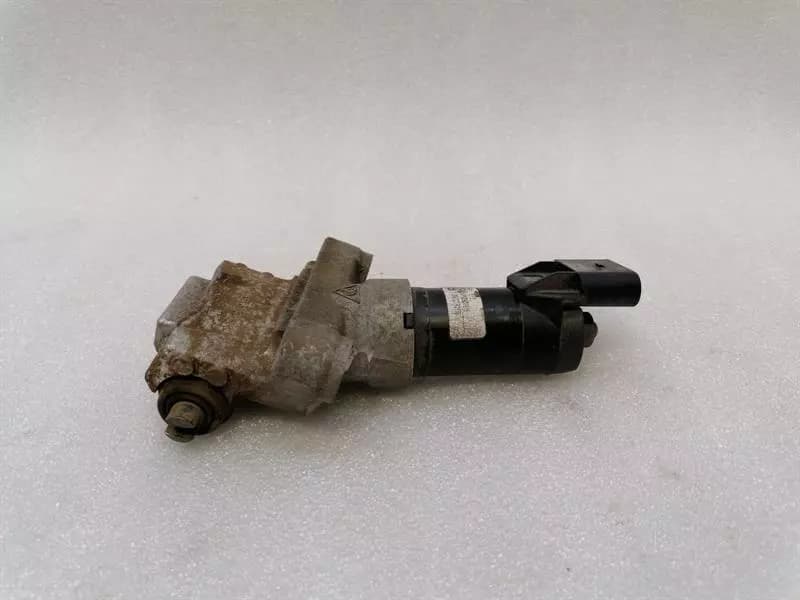 AUDI Audi E-tron GT Right Park Brake Engine 9Y0907616 ACTUATOR PARKING BRAKE Right