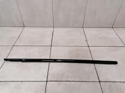 AUDI Audi E-tron GT FRH Door Moulding 4J3837476C Front Right Door Bar — thumbnail 1