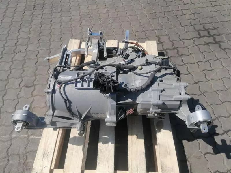 AUDI AUDI E-TRON GT Engine 9J1901153D REAR REAR DRIVE UNIT PORSCHE TAYCAN 4S