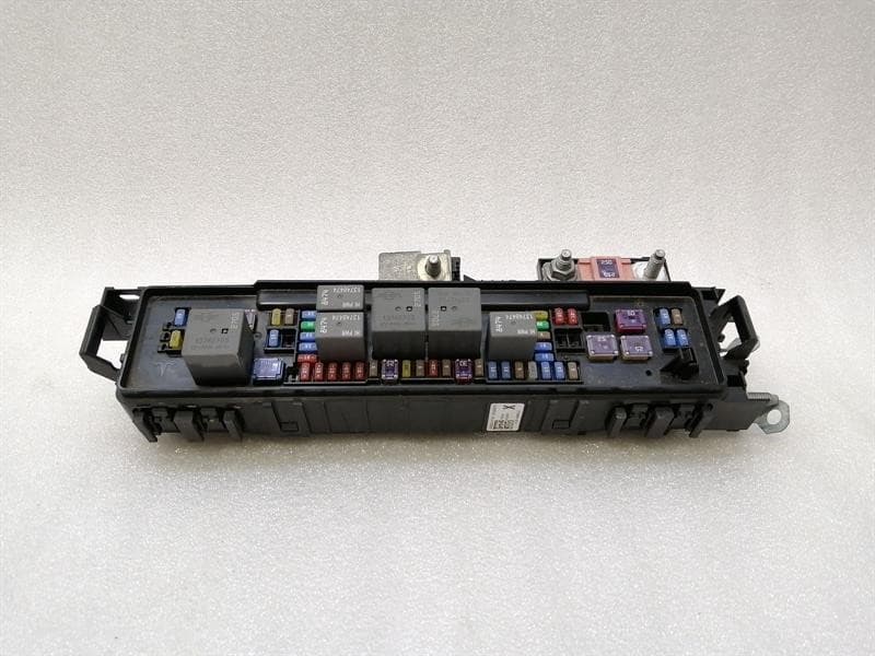 TESLA Tesla Model X P100D Fuse Box 1034405-02-E Fuse Box