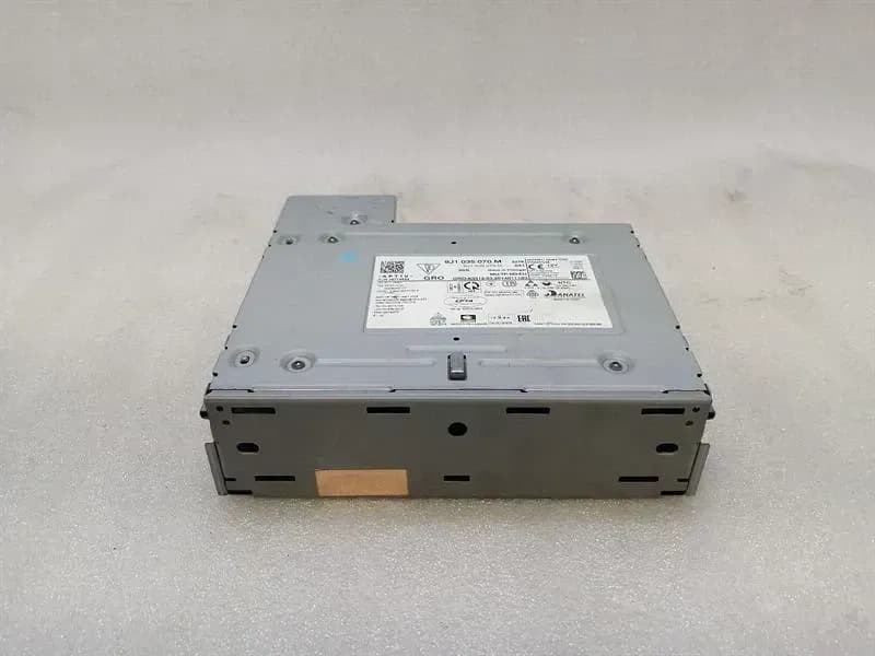 PORSCHE Porsche Taycan 9J Navigation Module 9J1035070M Control Unit NAVI Central Computer