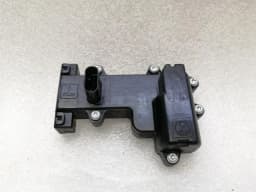 TESLA Tesla Model X P100D FRH Door Module 1045354-00-B Door Control Unit Front Right — thumbnail 3