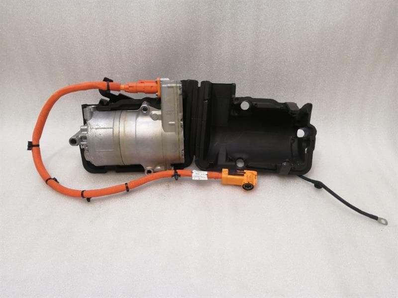 PORSCHE Porsche Taycan 9J A/C Compressor 9J1816797A Air Conditioning Compressor TURBO Electric