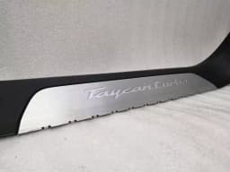 PORSCHE Porsche Taycan Turbo 9J FRH Door Sill 9J1863382D Door Sill Trim Front Right — thumbnail 4
