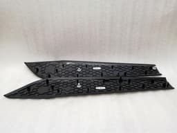 PORSCHE Porsche Taycan 9J center tunnel cover 9J1863045A trim tunnel leather — thumbnail 6