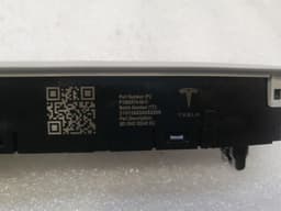 TESLA Tesla Model 3 Dome Light Set 1092573-00-L Interior Light Interior Light Set — thumbnail 9