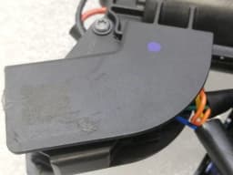 TESLA Tesla Model 3 Boat Lock 1500604-00-B Tailgate Lock — thumbnail 8