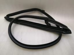 TESLA Tesla Model 3 Rear Left Door Seal 1090511-00-L Door Seals Rear Left — thumbnail 2