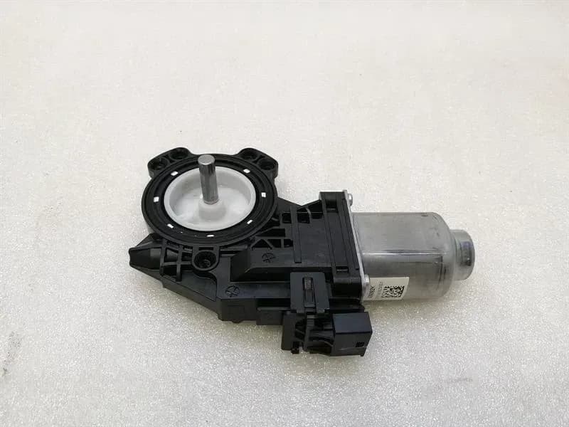 TESLA Tesla Model 3 RLH Door Window Motor 1096622-00-L Power Window Motor Rear Left