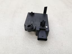 TESLA Tesla Model 3 Onboard Electronic Module 1097855-00-H Control Unit COMFORT ECU — thumbnail 2