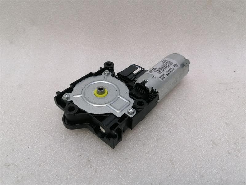 BMW BMW iX3 G08 Sun Roof Engine 10045191 Sunroof Motor