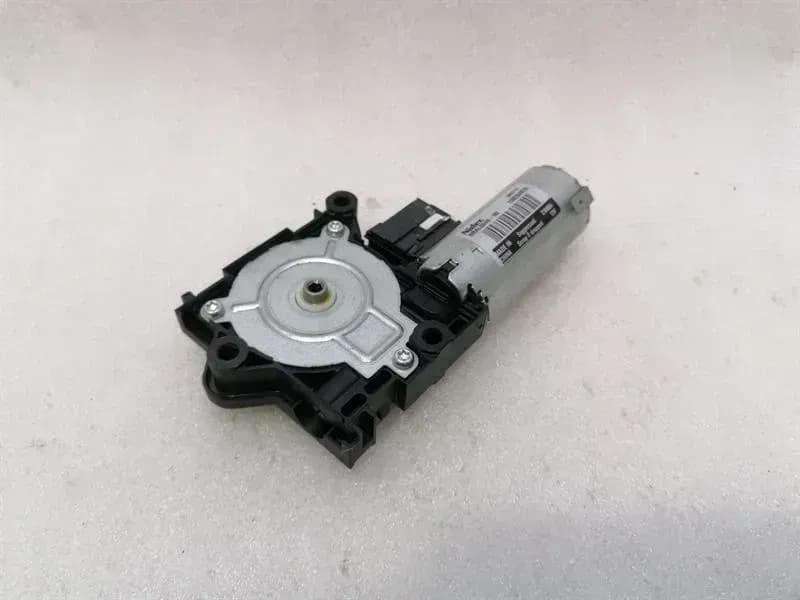 BMW BMW iX3 G08 Sun Roof Engine 10028482B Sunroof Motor