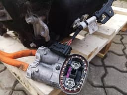 BMW 2021 BMW iX3 G08E ELECTRIC MOTOR ELECTRIC DRIVE UNIT 12335A3EAD0 SET RWD 210KW — thumbnail 8