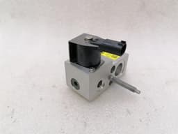 BMW BMW iX3 G08 7951456 A/C VALVE — thumbnail 8