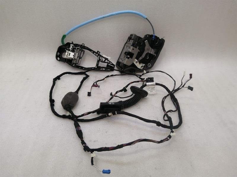 BMW BMW iX3 G08 rear right door lock 51227473148 door lock rear right