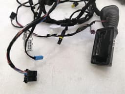 BMW BMW iX3 G08 front right door lock 51219482718 door lock front right — thumbnail 8