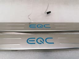 MERCEDES-BENZ Mercedes EQC400 EQC N293 Door Sill A2056861500 LED ILLUMINATED Entry Bar — thumbnail 2
