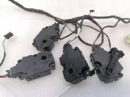 MERCEDES-BENZ MERCEDES EQC N293 WIRING LOOM A2058200283 DASHBOARD WIRING HVAC RHD — thumbnail 3