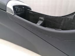 MERCEDES-BENZ Mercedes EQC400 EQC N293 armrest A2936801600 centre armrest armrest console — thumbnail 3