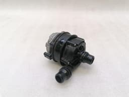 MERCEDES-BENZ Mercedes EQC N293 additional cooling pump A0005002686 coolant pump pump — thumbnail 1
