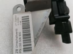 MERCEDES-BENZ Mercedes EQC400 EQC N293 Heater Valve A0005061300 Heater Valve — thumbnail 4