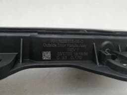 TESLA Tesla Model 3 Performance RRH Door handle 1528115-00-D door handle rear right — thumbnail 5
