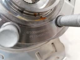 TESLA Tesla Model 3 Performance FLH Hub 1044311-00-E Wheel Bearing Housing Front Left — thumbnail 6