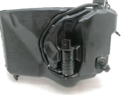 TESLA Tesla Model 3 Washer Fluid Reservior 1643165-00-A Washer Fluid Tank — thumbnail 2
