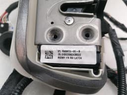 TESLA Tesla Model 3 Performance FRH Door Lock 1500673-91-B Front Right Door Lock — thumbnail 3