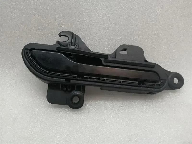 Tesla Model 3 Performance FRH Door handle 1528115-00-D door handle front right