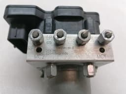 TESLA Tesla Model 3 Performance A.B.S Pump 1044745-00-B ABS Pump HYDRAULIC BLOCK — thumbnail 5