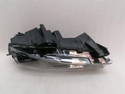 TESLA Tesla Model 3 Performance Left Front Foglamp 1624797-00-A Fog Lights Link — thumbnail 9