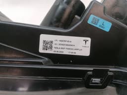 TESLA Tesla Model 3 Performance Left Front Foglamp 1624797-00-A Fog Lights Link — thumbnail 10