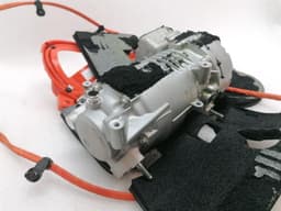 TESLA Tesla Model 3 Performance A/C Compressor 1582668-00-A Air Conditioning Compressor 21-23 — thumbnail 4