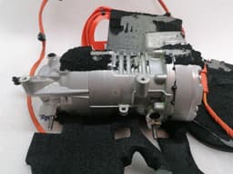 TESLA Tesla Model 3 Performance A/C Compressor 1582668-00-A Air Conditioning Compressor 21-23 — thumbnail 3