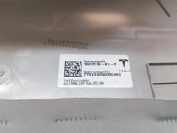 TESLA Tesla Model 3 C Post Cover Set 1527917-01-F C Pillar Fairing Set — thumbnail 6