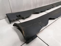 TESLA Tesla Model 3 Performance side skirt set 1089829-00-D side skirts set — thumbnail 2