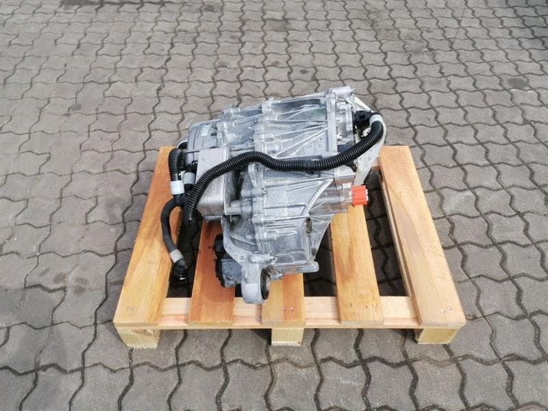 TESLA TESLA MODEL 3 PERFORMANCE ENGINE 1120960-20-G ENGINE FRONT 3D3 FRONT