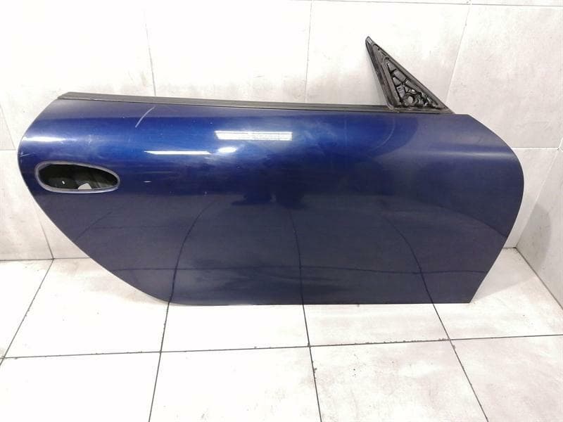 PORSCHE Porsche 911 996 right front door 99653101205 door front right