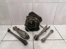 PORSCHE Porsche 911 996 Left Rear Hub Set 99633111106 Wheel Bearing Housing Rear Left — thumbnail 1
