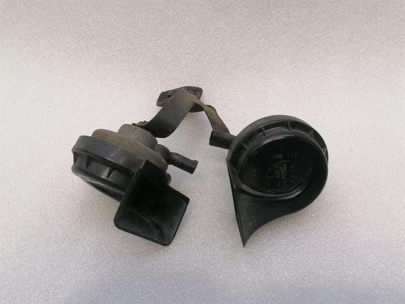 PORSCHE Porsche 911 996 horn set 99663520607 horn fanfare set