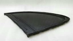 PORSCHE Porsche Cayenne 958 92a Left Rear 1/4 Glass 7P5845297 Door Window 1⁄4 Rear Left — thumbnail 1