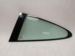 PORSCHE Porsche 911 997 left rear quarter glass 99754311100 door window 1/4 rear left — thumbnail 4