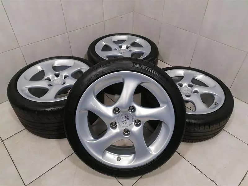 PORSCHE 18 R18 Porsche 911 996 TURBO Alloy Wheel SET 99636213604 Alloy Rims 8J 11J SET