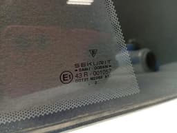 PORSCHE Porsche 911 996 Right Rear Quarter Glass 99654311203 Door Window 1⁄4 Rear Right — thumbnail 5