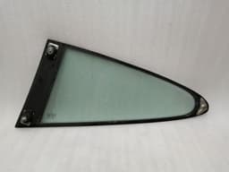 PORSCHE Porsche 911 997 right rear quarter glass 99754311200 door window 1/4 rear right — thumbnail 4