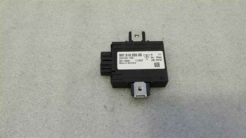 PORSCHE Porsche 911 GT3 Light Level Module 99761826500 Light Control Unit