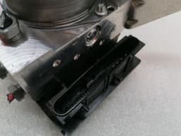 PORSCHE Porsche 911 997 a.b.s pump 99735575555 ABS pump hydraulic block — thumbnail 3
